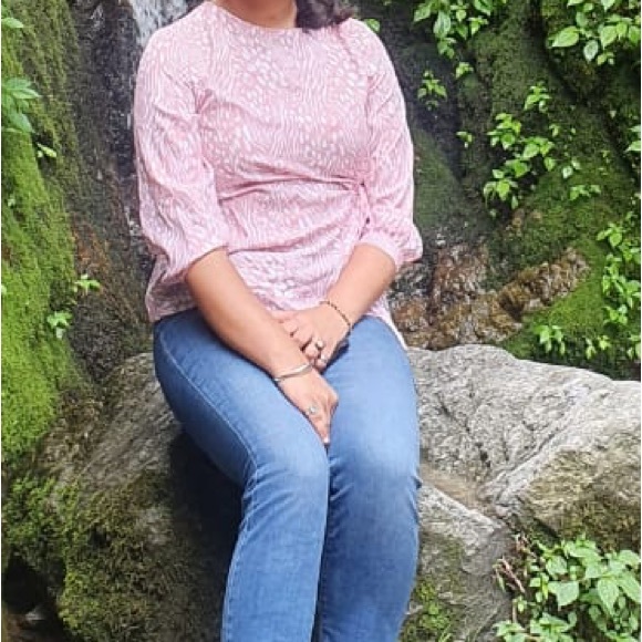 Baby pink blouse with white swirls on it - Picture 6 of 7